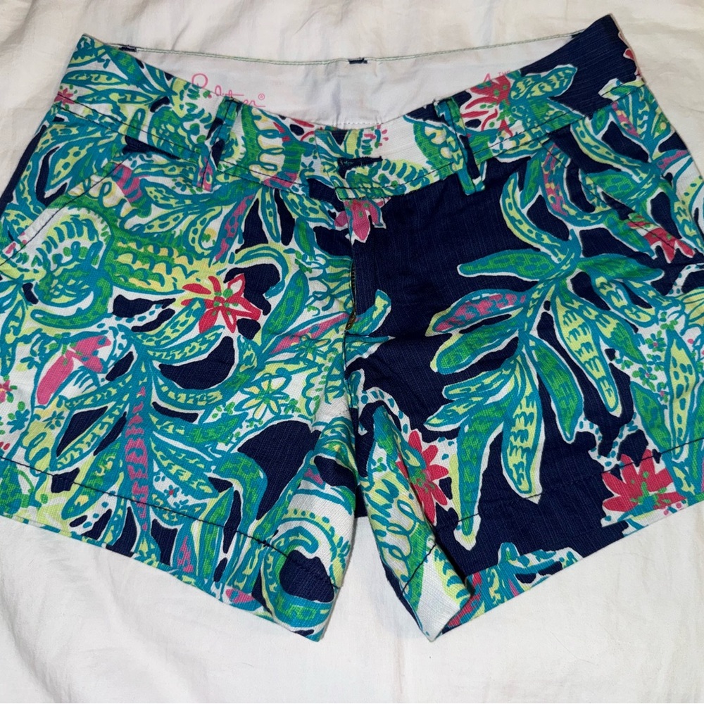 Lilly Pulitzer Blue and Green Bermuda Shorts Vibrant Tropical Print